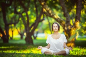 亚博app下载页-双线鏖战！尤文图斯意大利杯加时绝杀，湖人强势反弹终结连败